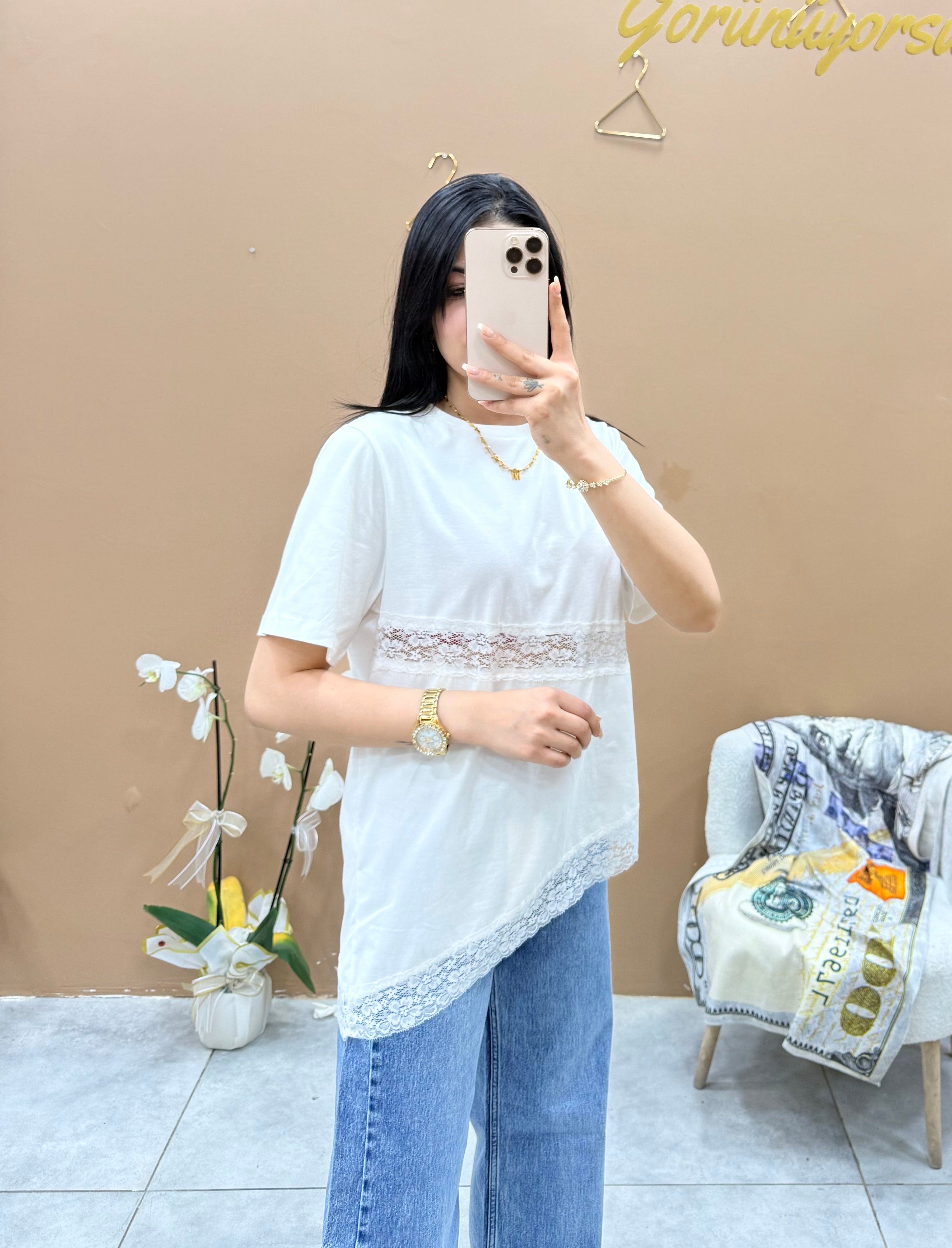 Dantelli T-shirt